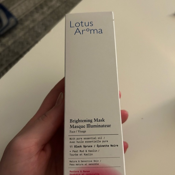 NWT Lotus Aroma brightening mask 100ml - Picture 4 of 9